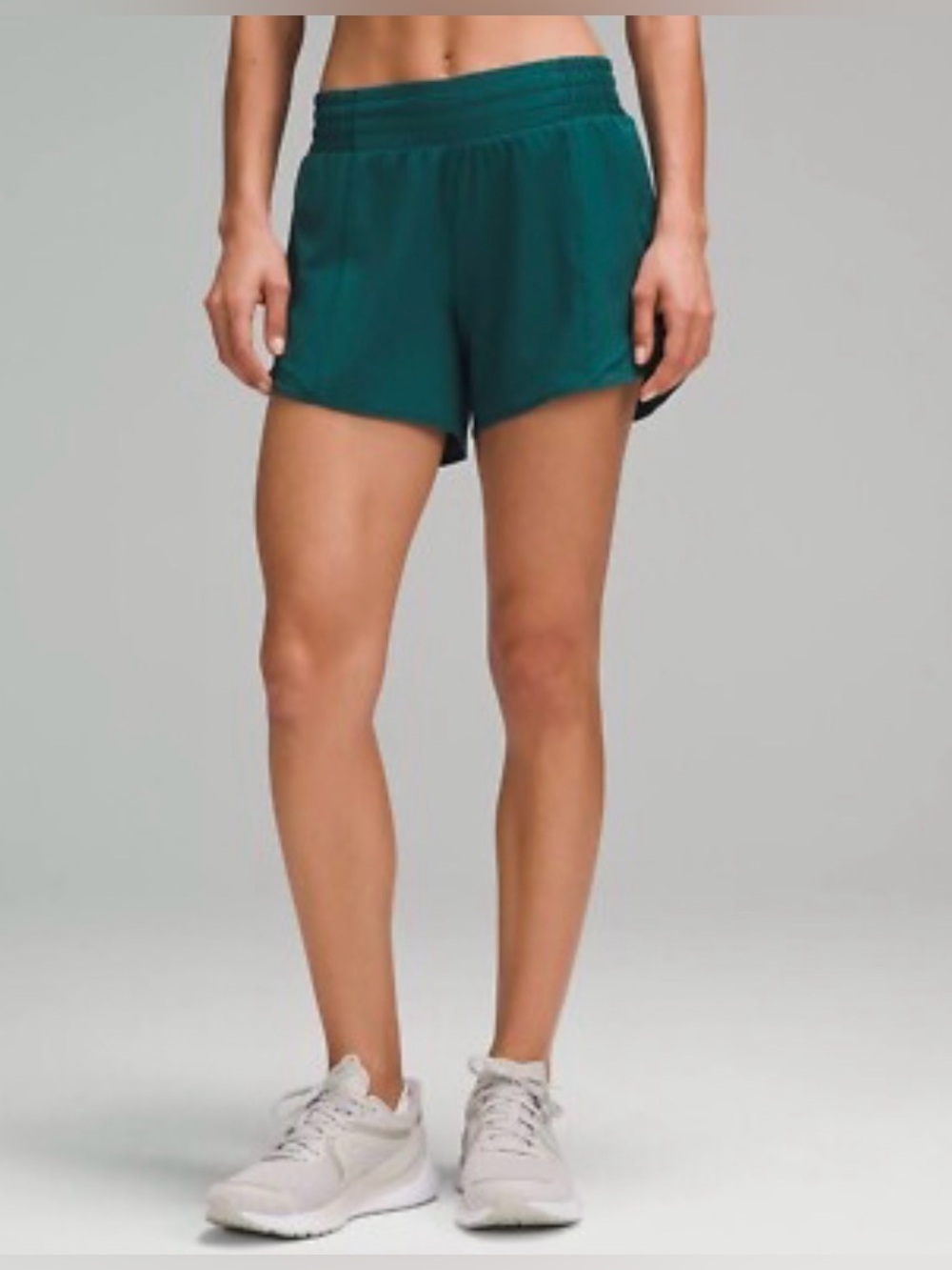Lululemon Hotty Hot Short 4”